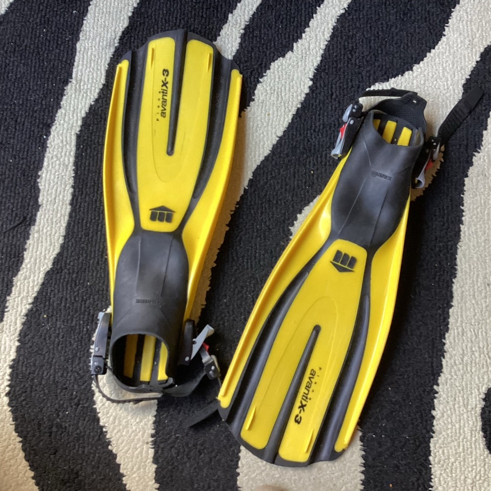 MARES PLANA AVANTI X-3 FINS